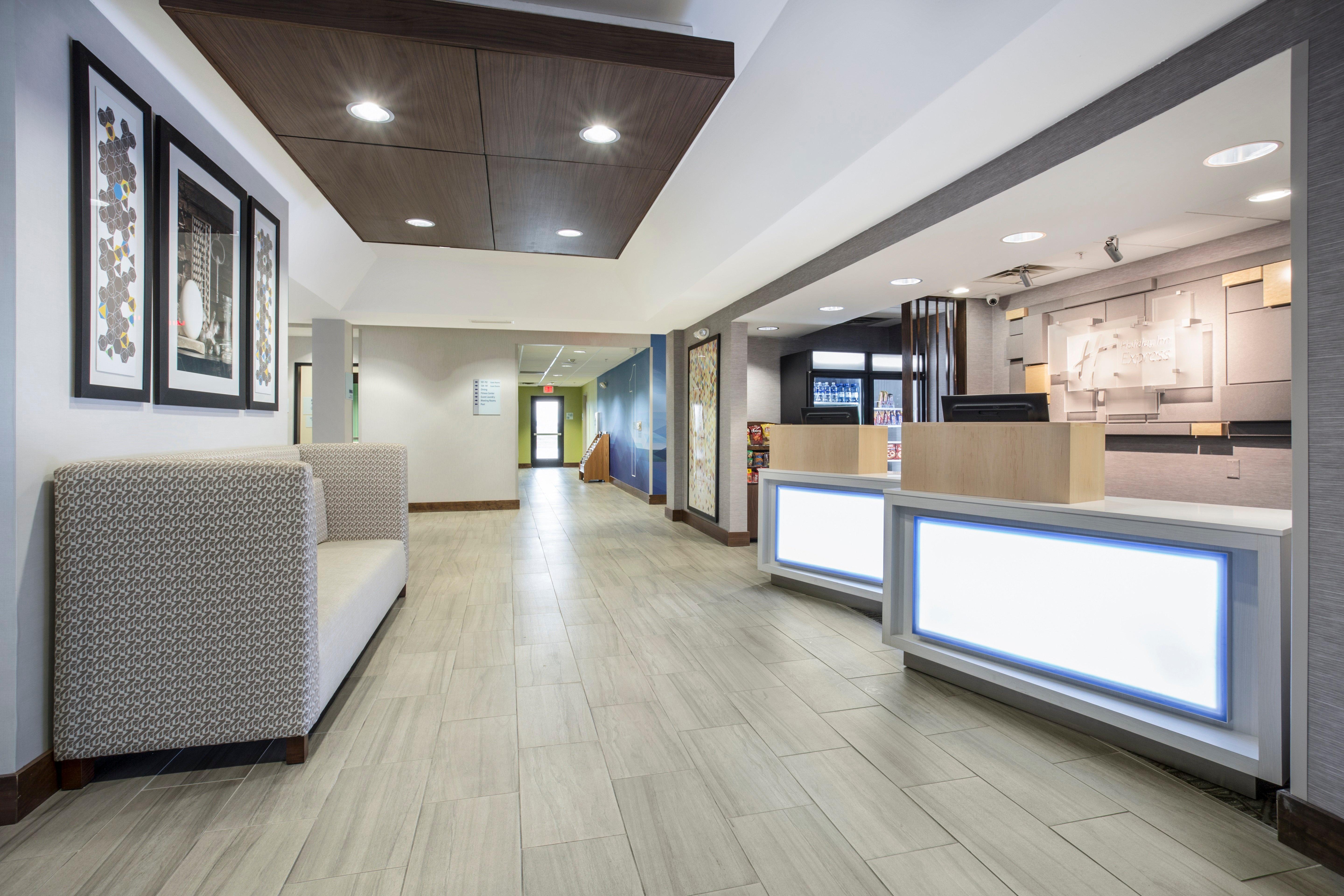 Holiday Inn Express Kansas City - At The Legends! By Ihg Bonner Springs Екстер'єр фото
