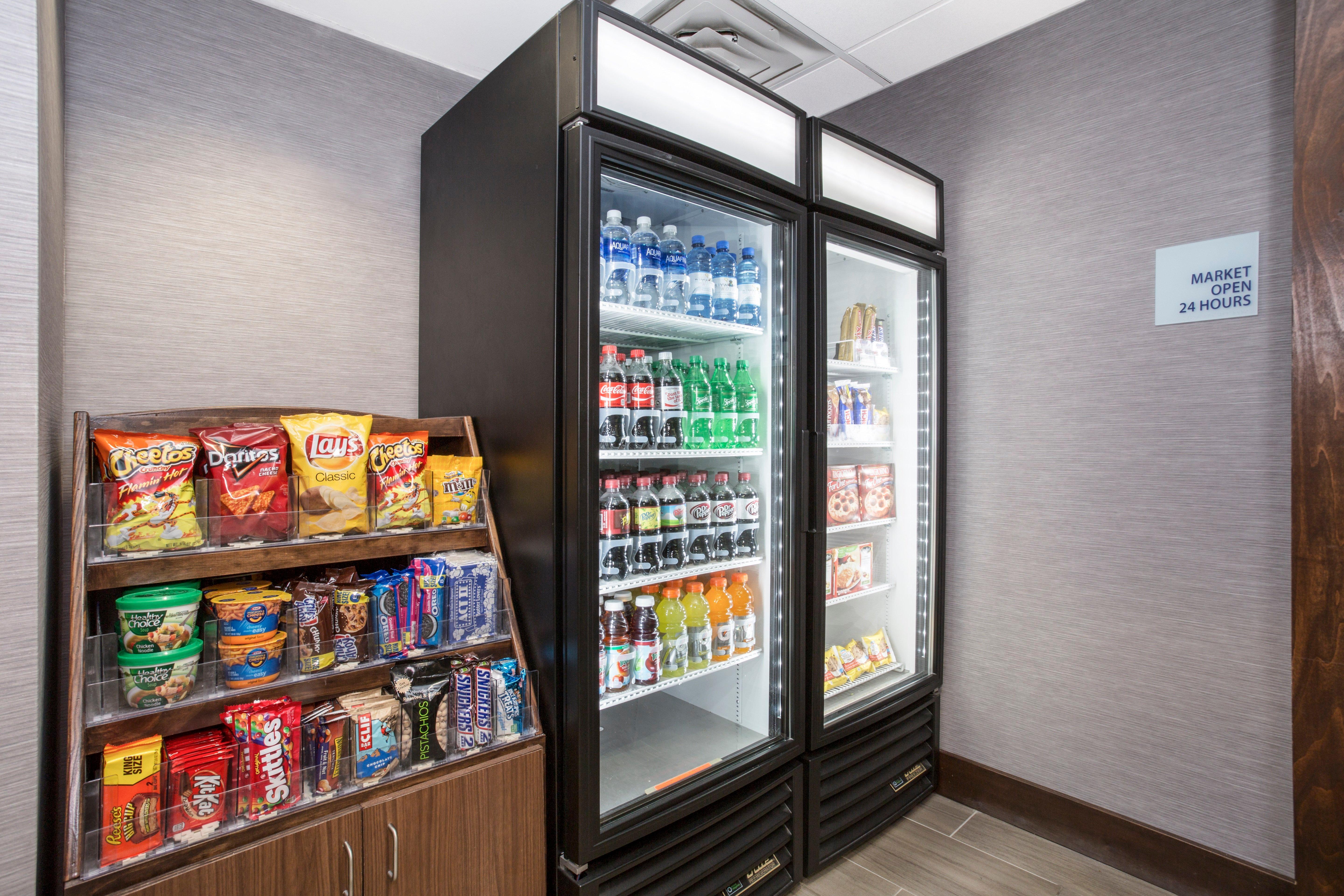 Holiday Inn Express Kansas City - At The Legends! By Ihg Bonner Springs Екстер'єр фото