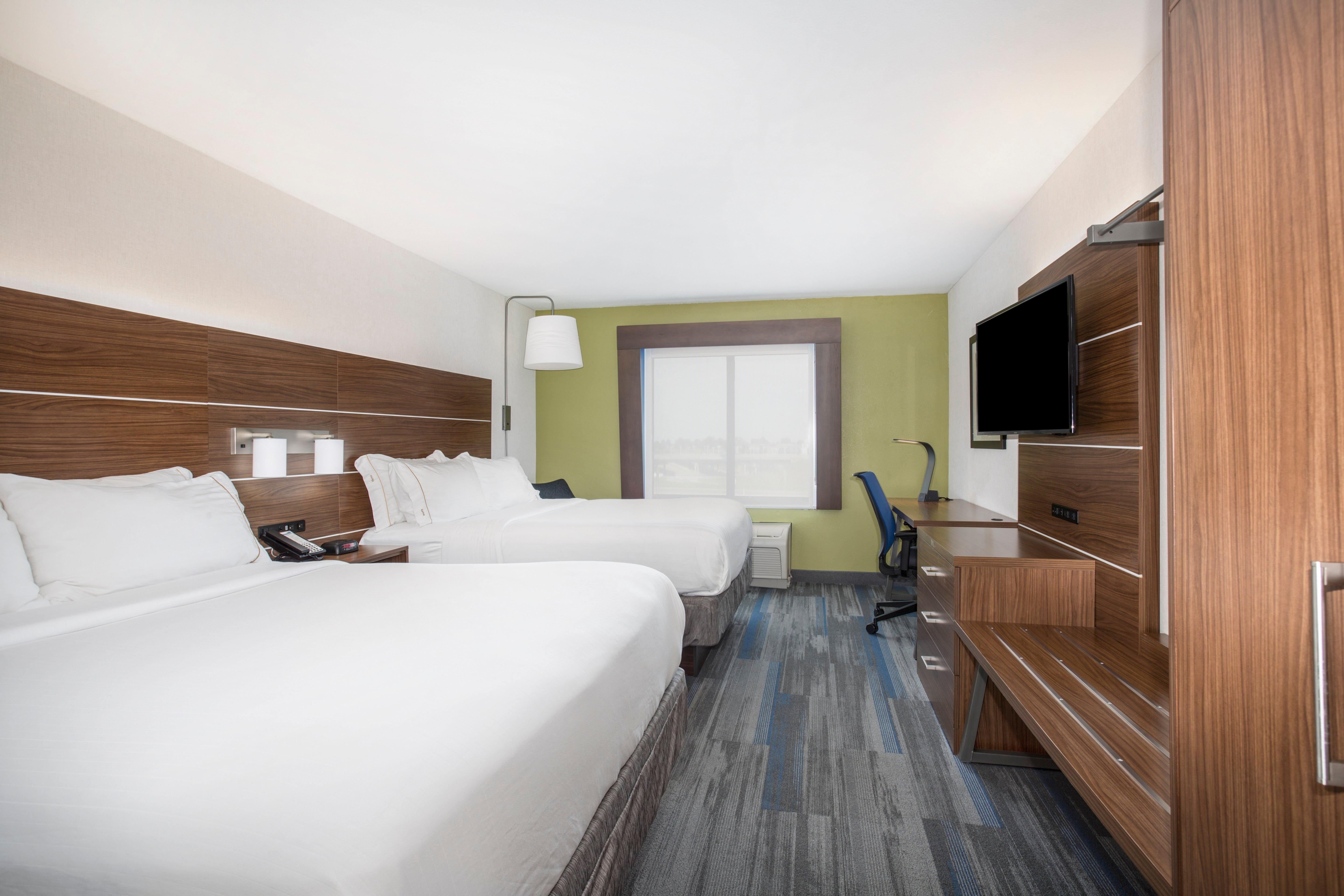 Holiday Inn Express Kansas City - At The Legends! By Ihg Bonner Springs Номер фото